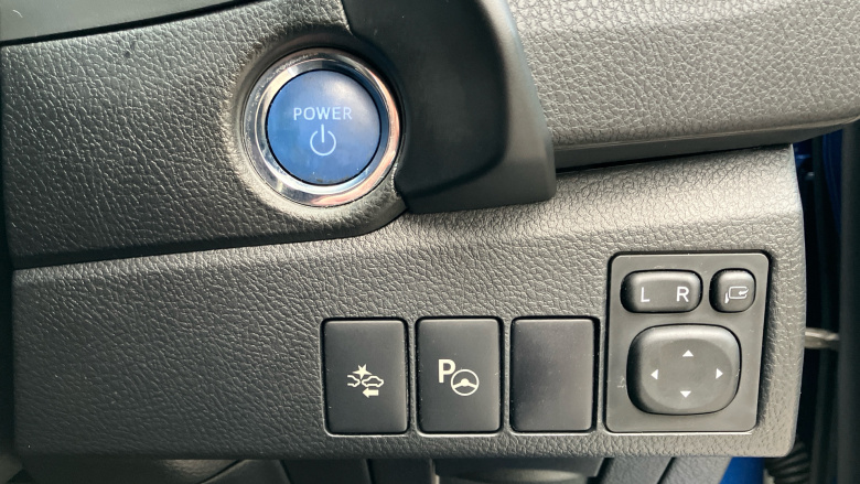 Toyota Auris 1.8 Hybrid Excel TSS 5dr CVT Hybrid Hatchback